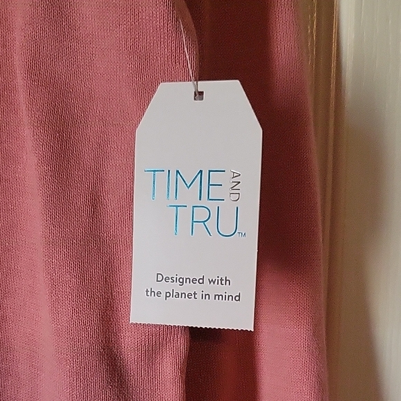 Tru Pink Love Sweatshirt - Picture 2 of 6